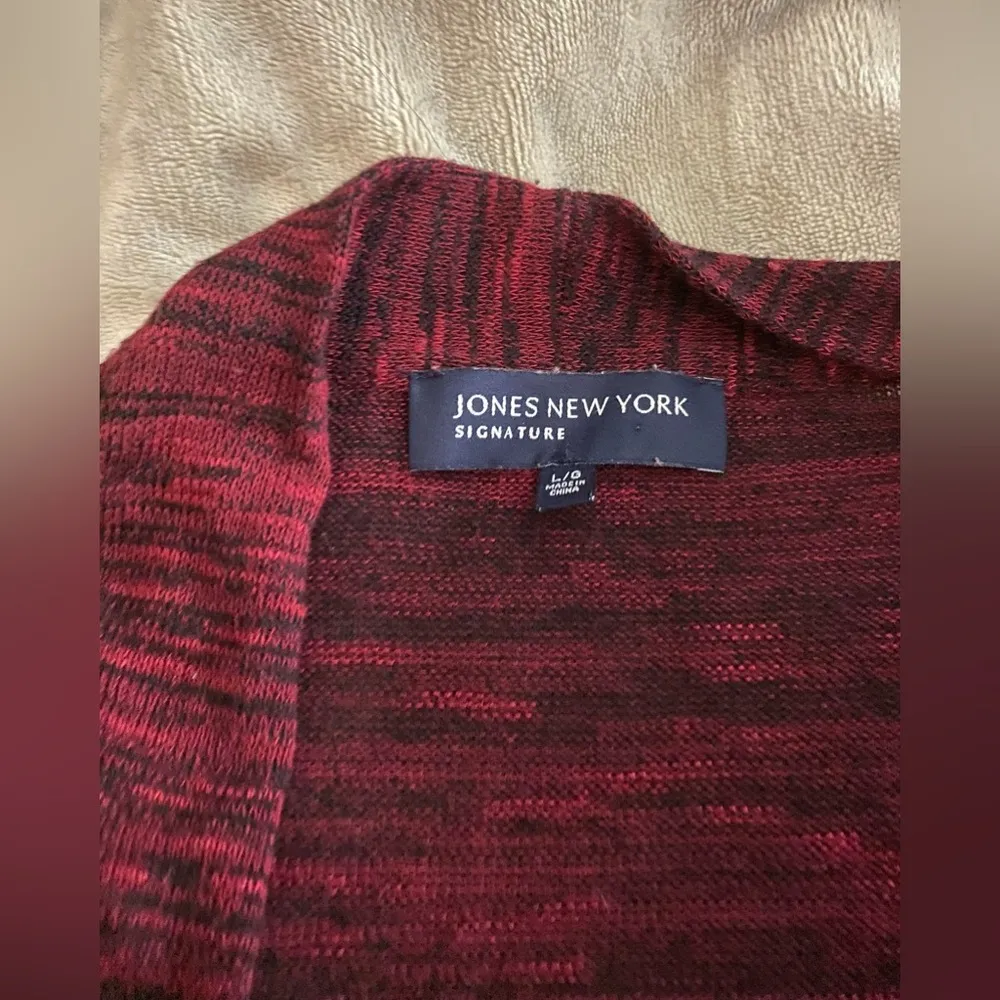 Jones New York- GUC- top- size Large - Image 2