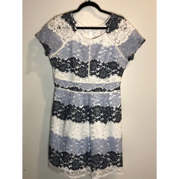 Pinky Los Angeles Blue and White Lace Dress Preppy Brunch Wedding Guest Sunday Size L - Image 30