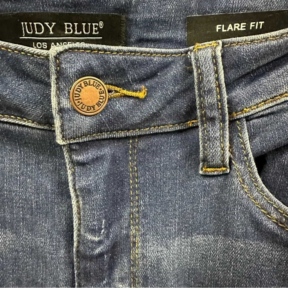 Judy Blue Raw Frayed Hem Flare Fit Medium Wash Denim Blue Jeans Size 9 or 29 - Image 12