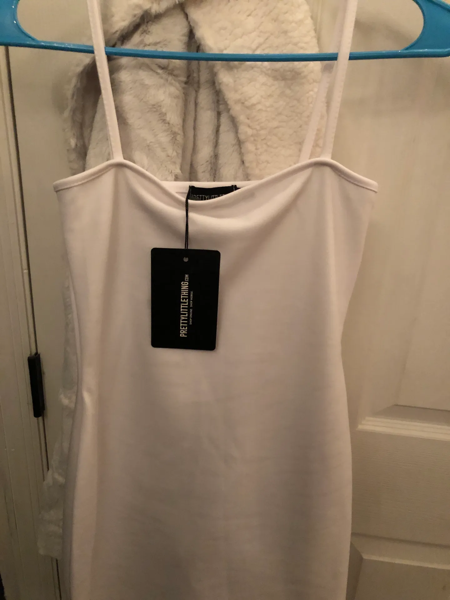 Pretty Little Thing White Bodycon Dress - Image 2