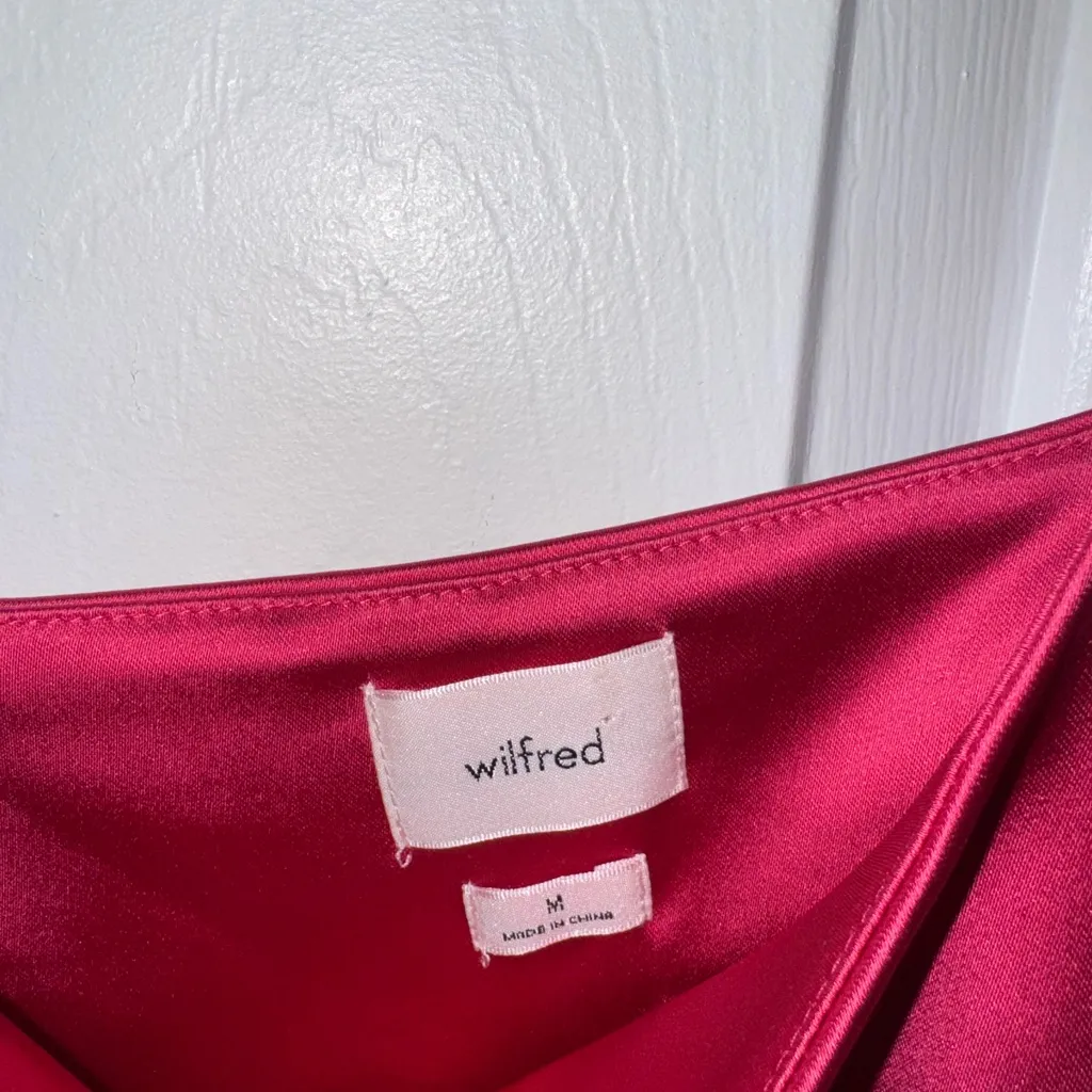 Aritzia Wilfred Pink Satin Bustier Tank Top - Image 4
