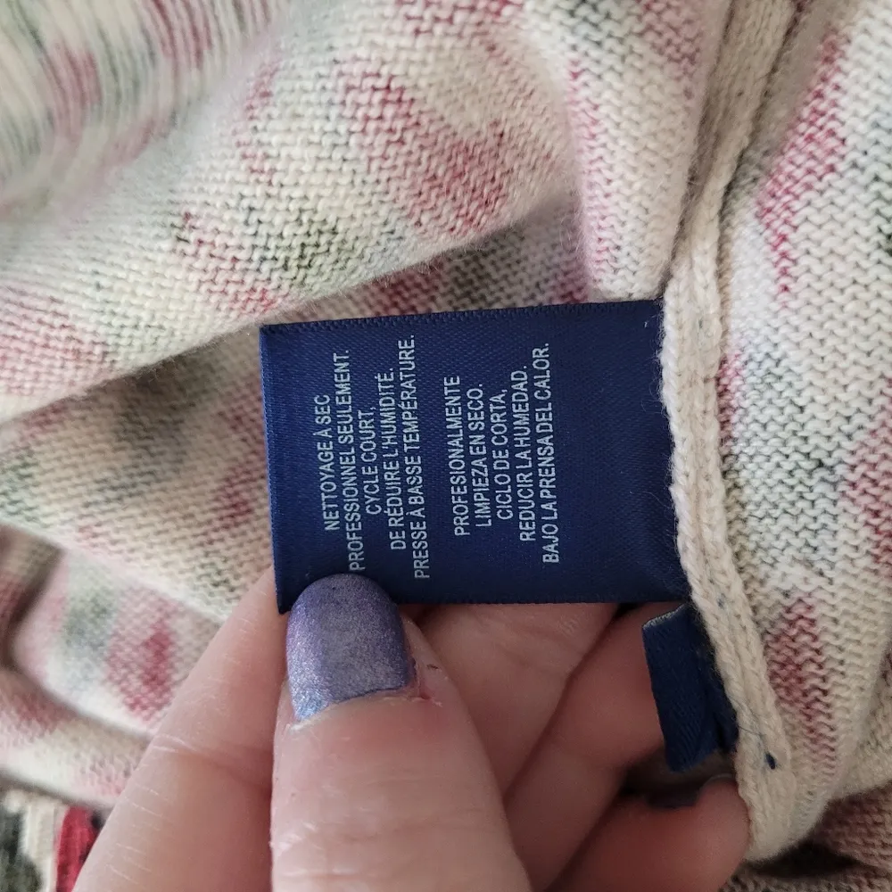 Doncaster Collection Silk and Cashmere Sleeveless Sweater - Image 9