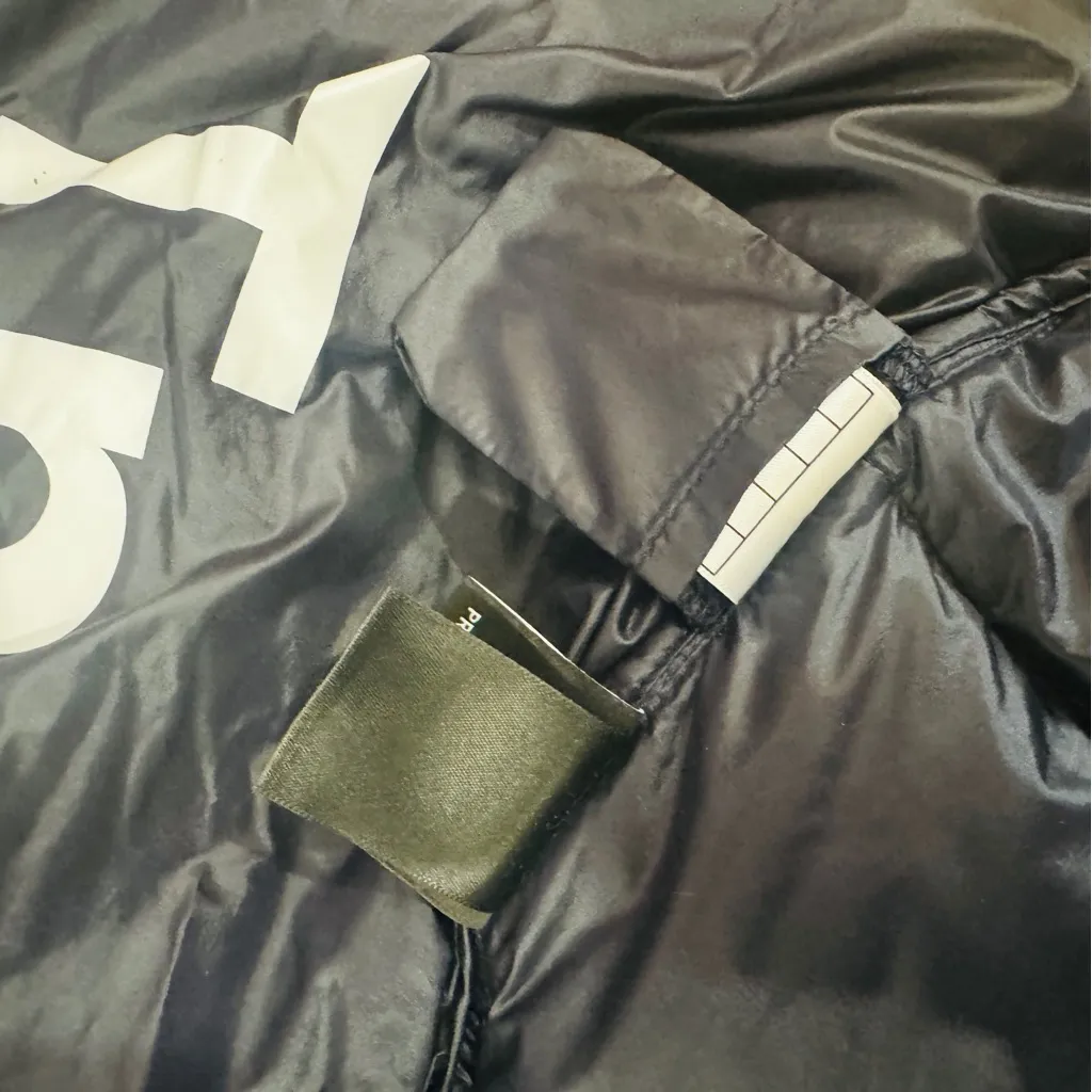 Aritzia corduroy Super Puff in  dark navy - Image 10