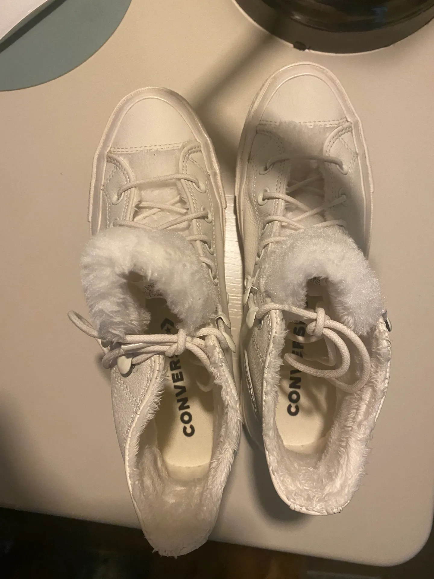 Converse Winter White Leather & Fleece Platform - Image 4