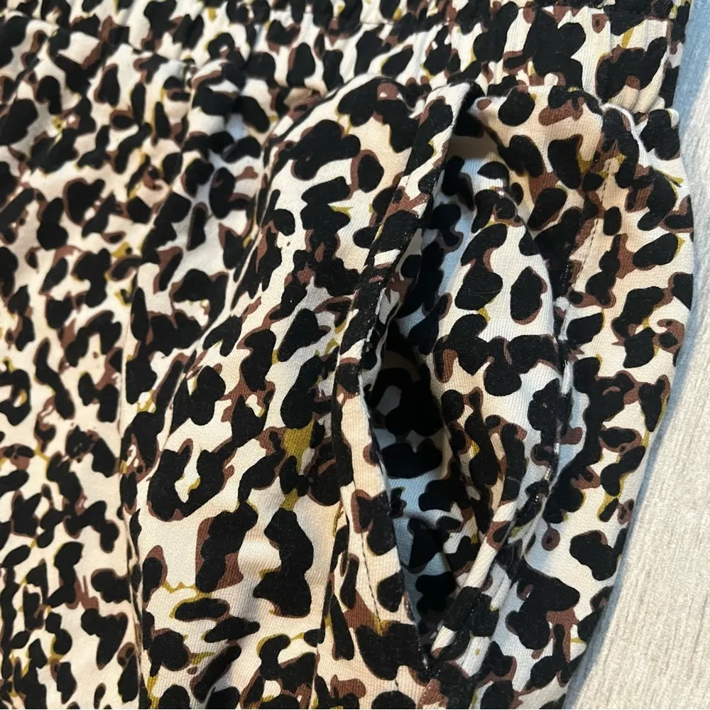 Cabi Style #5680 Pivot leopard spotted Jogger Pants Sz S - Image 15