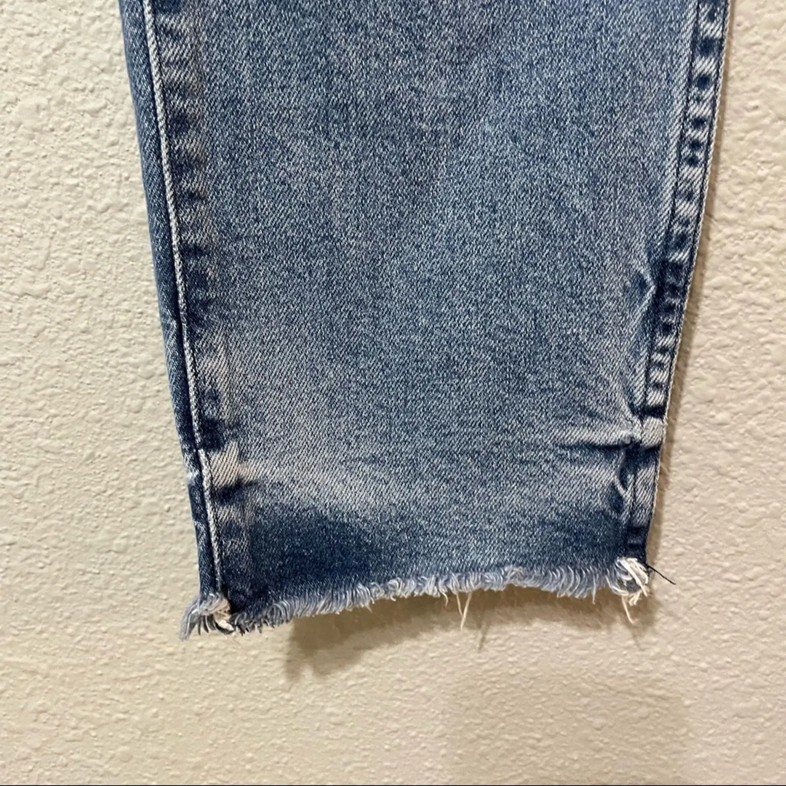 3X1 High Rise Straight Leg Raw Hem Jeans Womens 27 Blue Denim Luxury Casual - Image 2