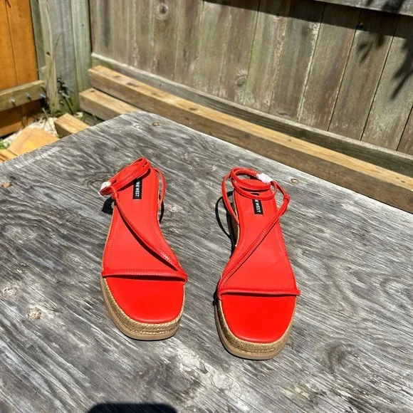 Nine‎ West women’s Alexx espadrille sandal blood orange ankle wrap wedge size 8 - Image 2