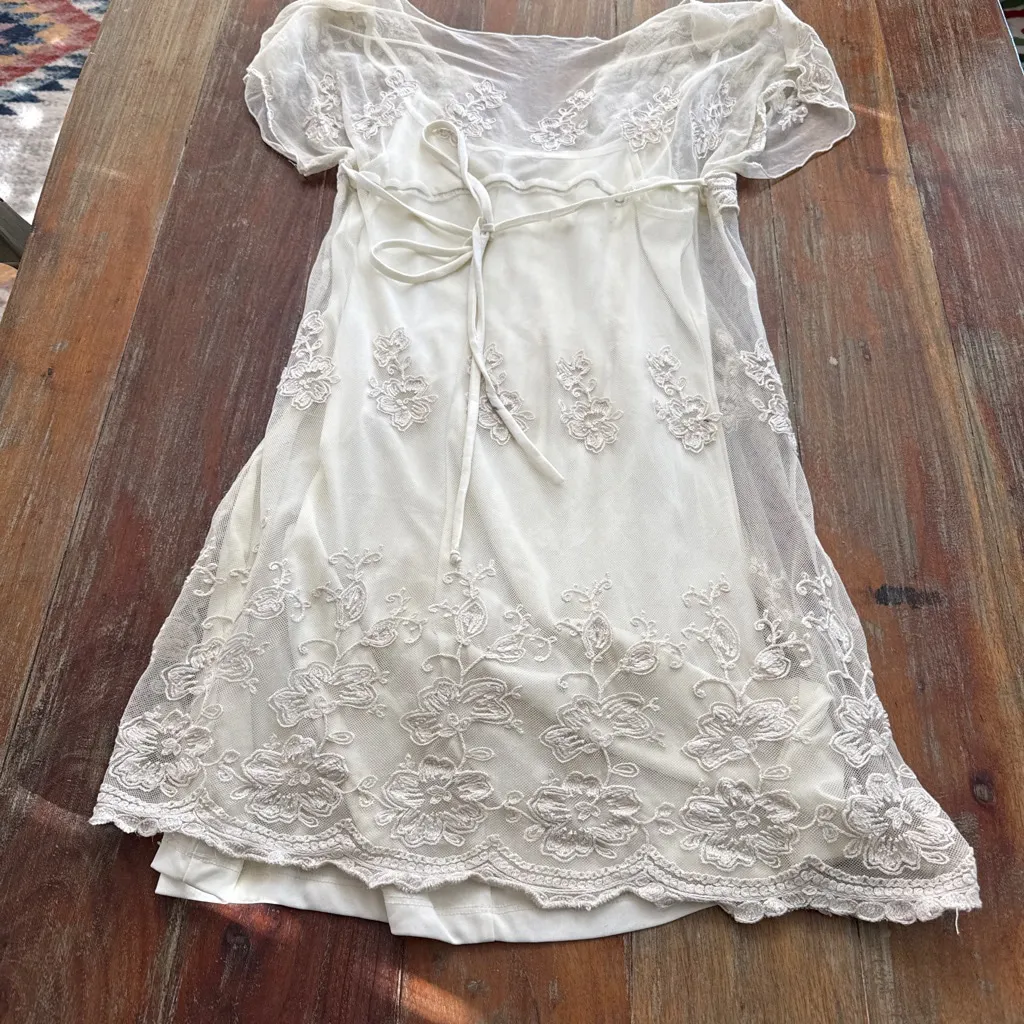 Women's Heart & Soul Beige Lace Mini Dress Large - Image 10