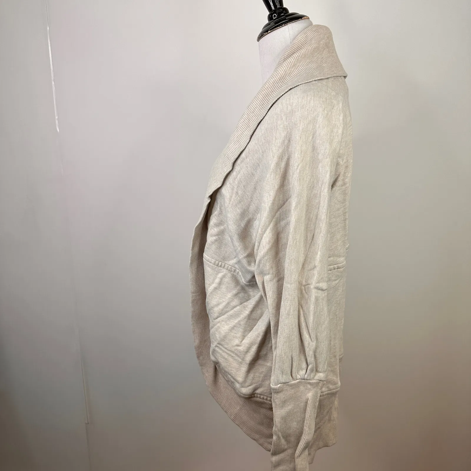 Wilfred Aritzia Diderot Studded Open Cardigan Sweater Size Medium - Image 7