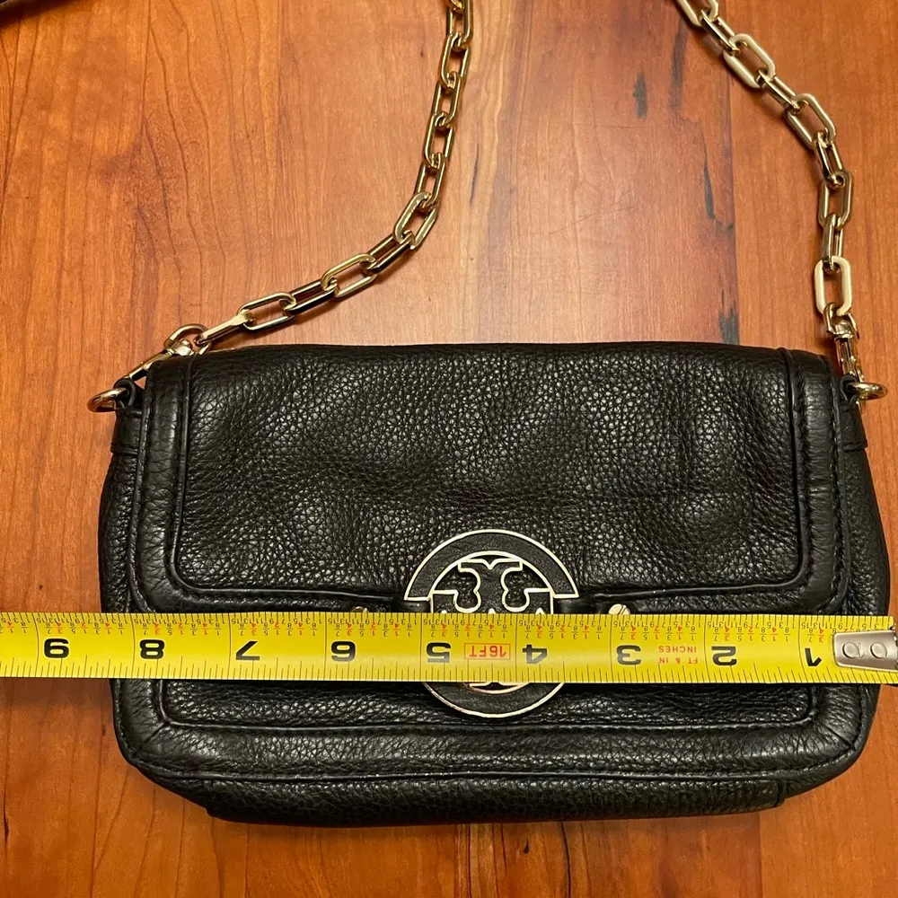 Crossbody in Black and Gold - Image 8