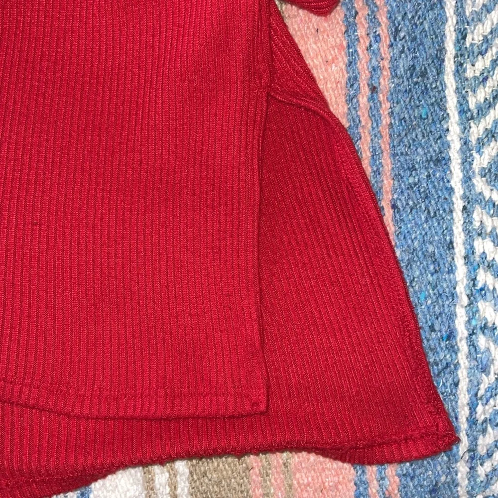 Red American eagle sweater - Image 3