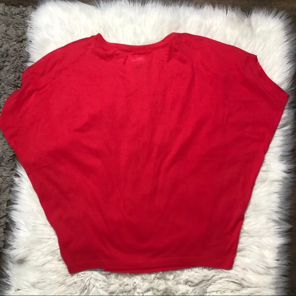 Nike dri-fit pink gray t-shirt size large - Image 3