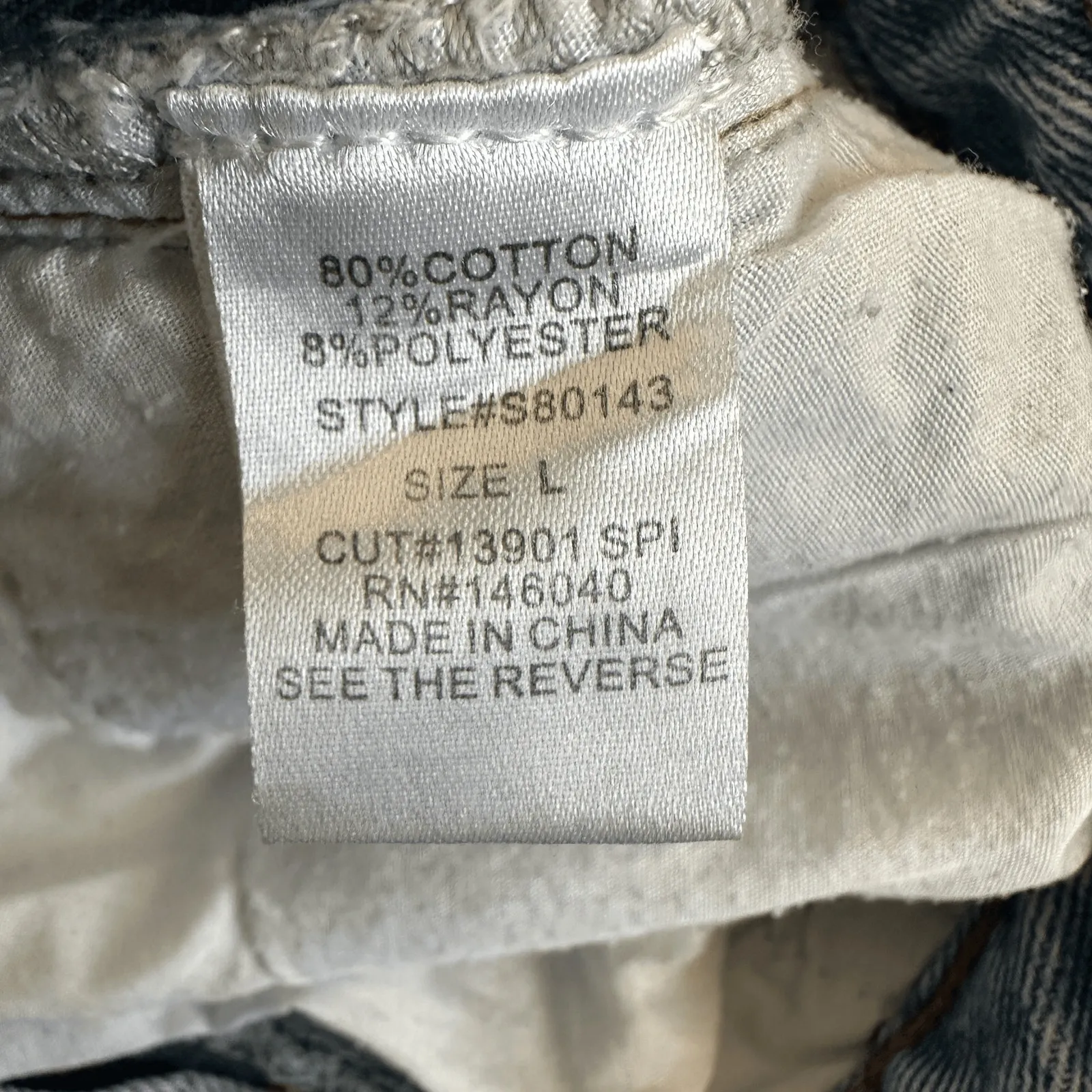 Signature 8 Denim Shorts Womens L Medium Wash Distressed High Waisted Cutoff 90s Blue Size L - Image 5