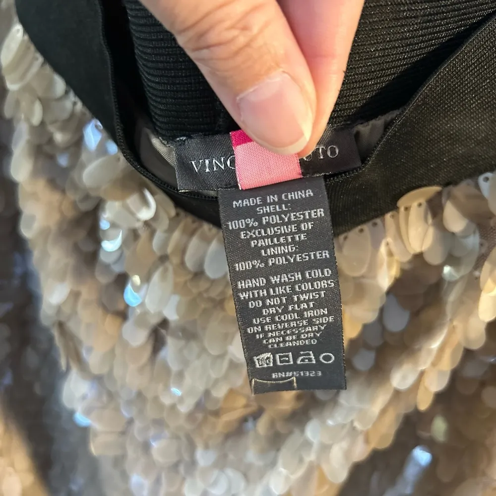 Vince Camuto  Mini Nude Sequin Skirt, Medium - Image 3