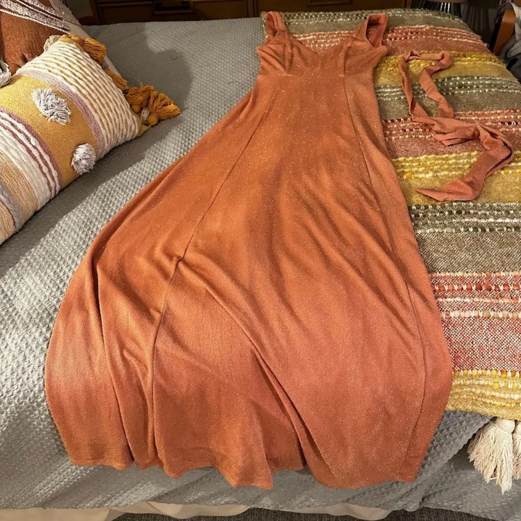 Show Me Your MuMu "Jenn" dress in Golden Coral size Small NWT - Image 13