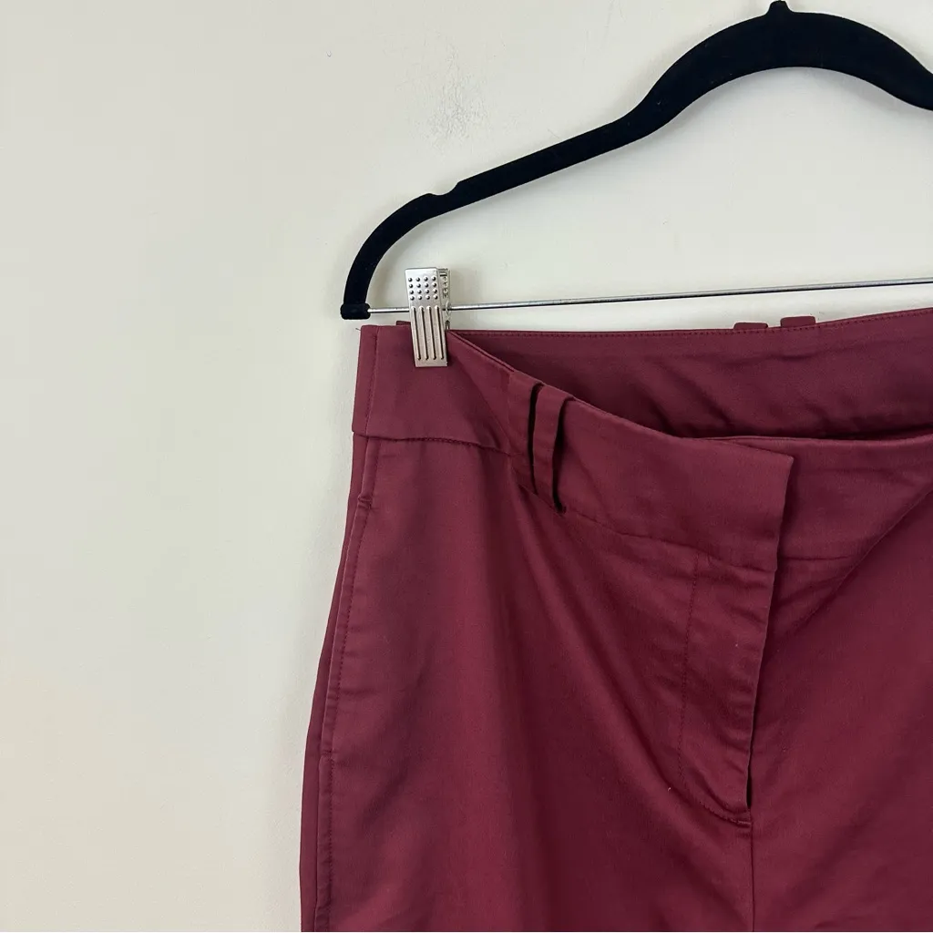 Chico's Sateen Cargo Pants Deep Red Wide Leg Pants Size 10R Women's - Image 3