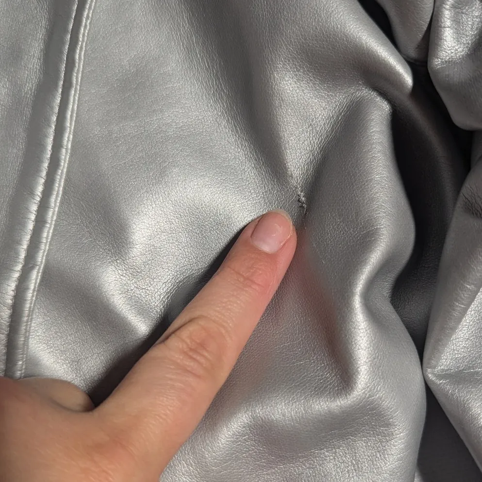 Vtg 1990s BB Dakota Silver Metallic Faux Leather Tie Waist Trench Coat Sz S - Image 4