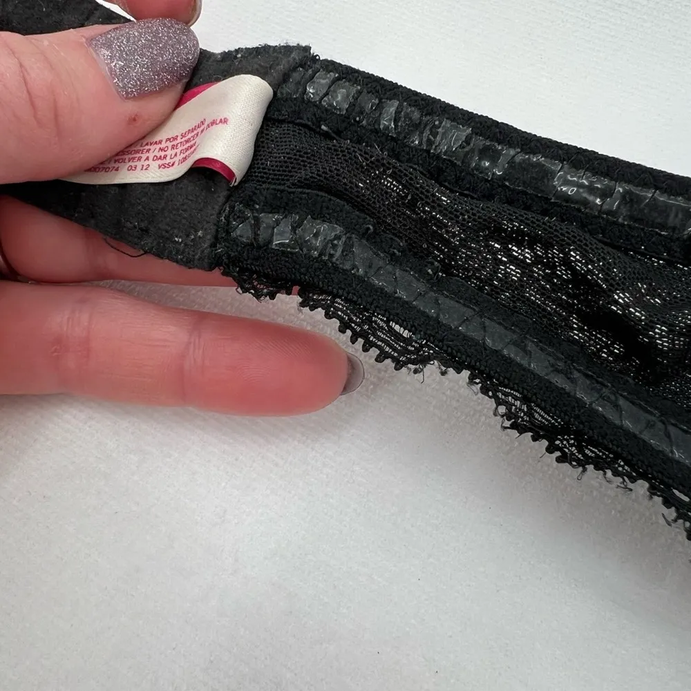 VS Multi-Way Push-Up Bra 36c - Image 5