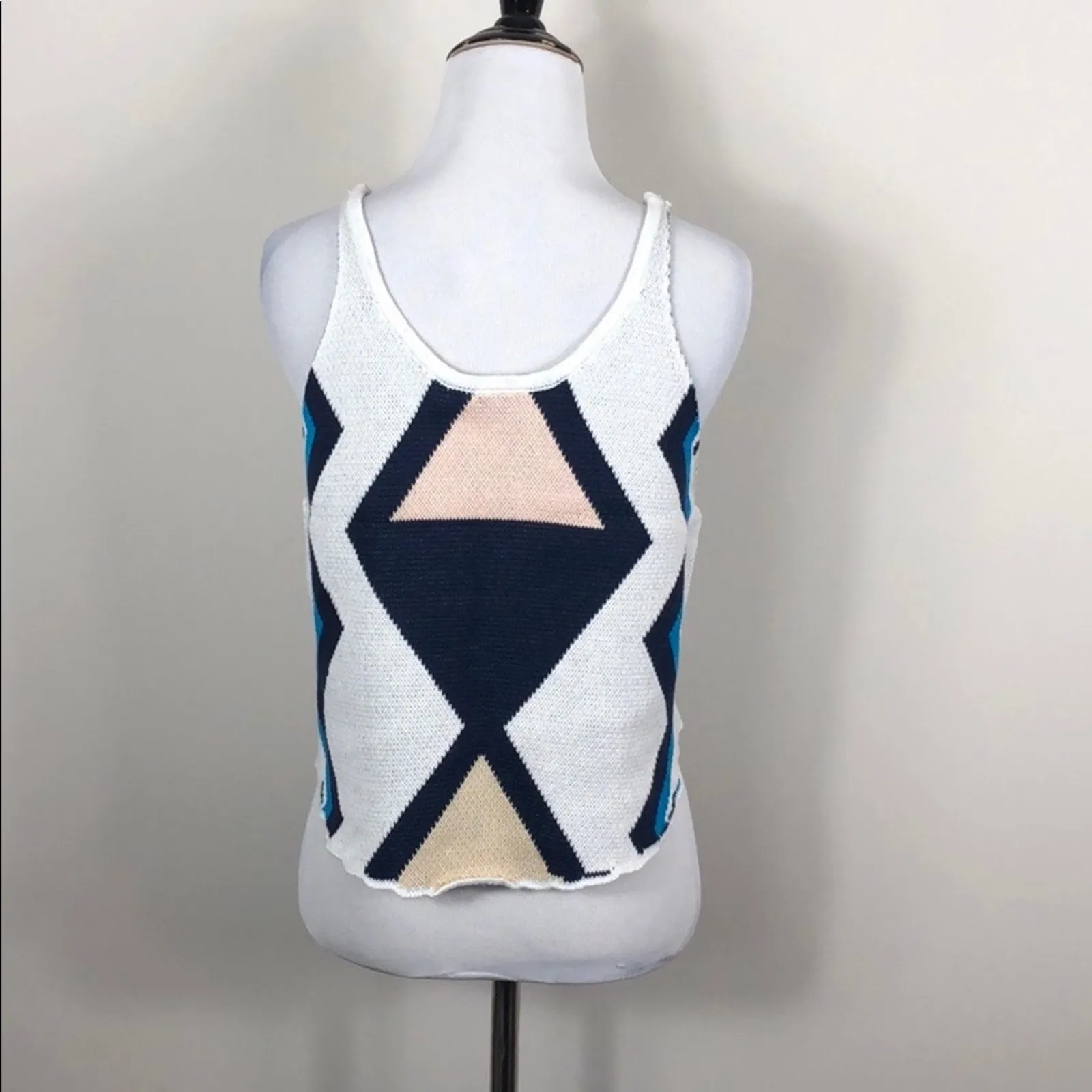 Somedays Lovin Top Tribal Knit Scalloped Hem Tank - Image 6