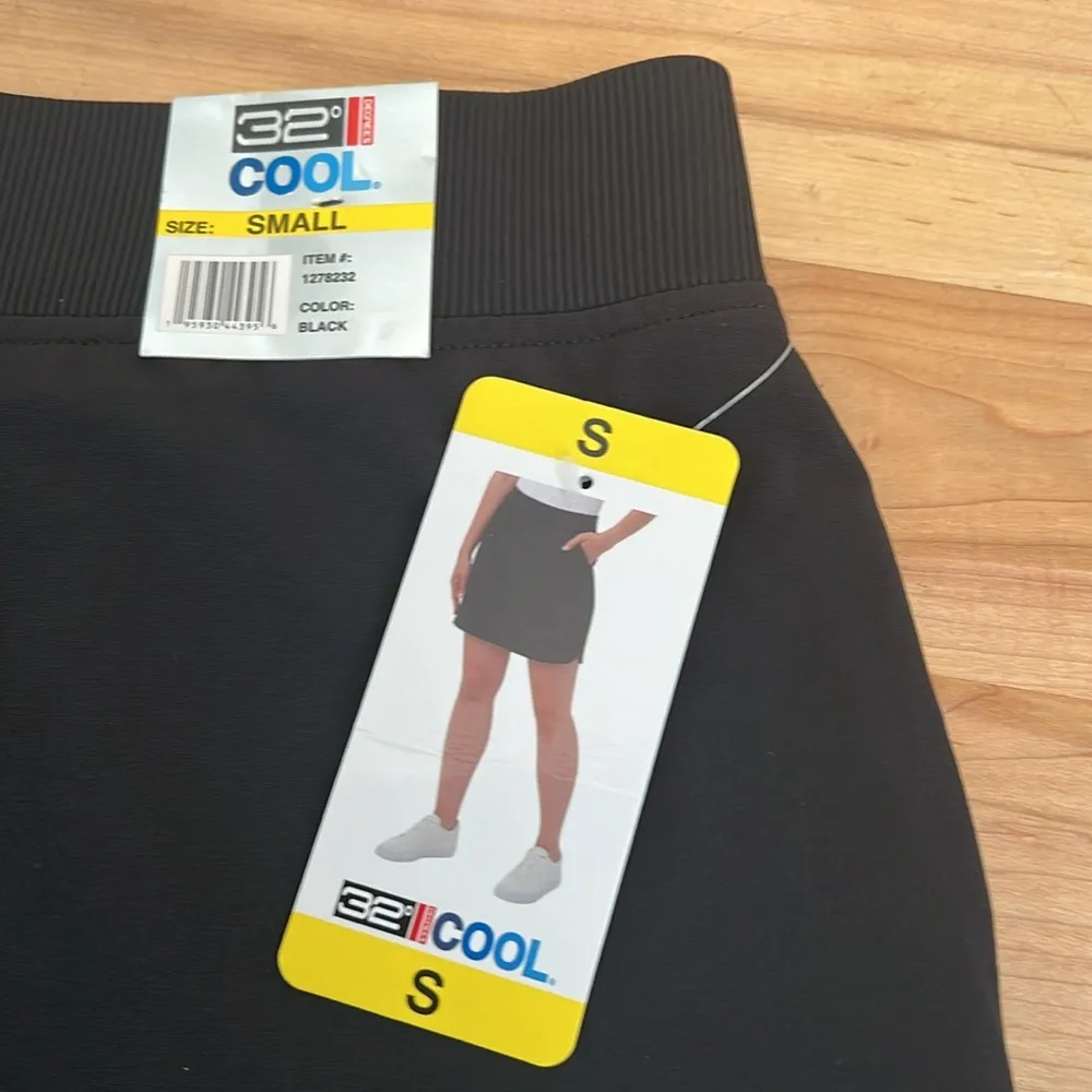 32 Degrees Cool Ladies Black Skort - NWT - Image 12