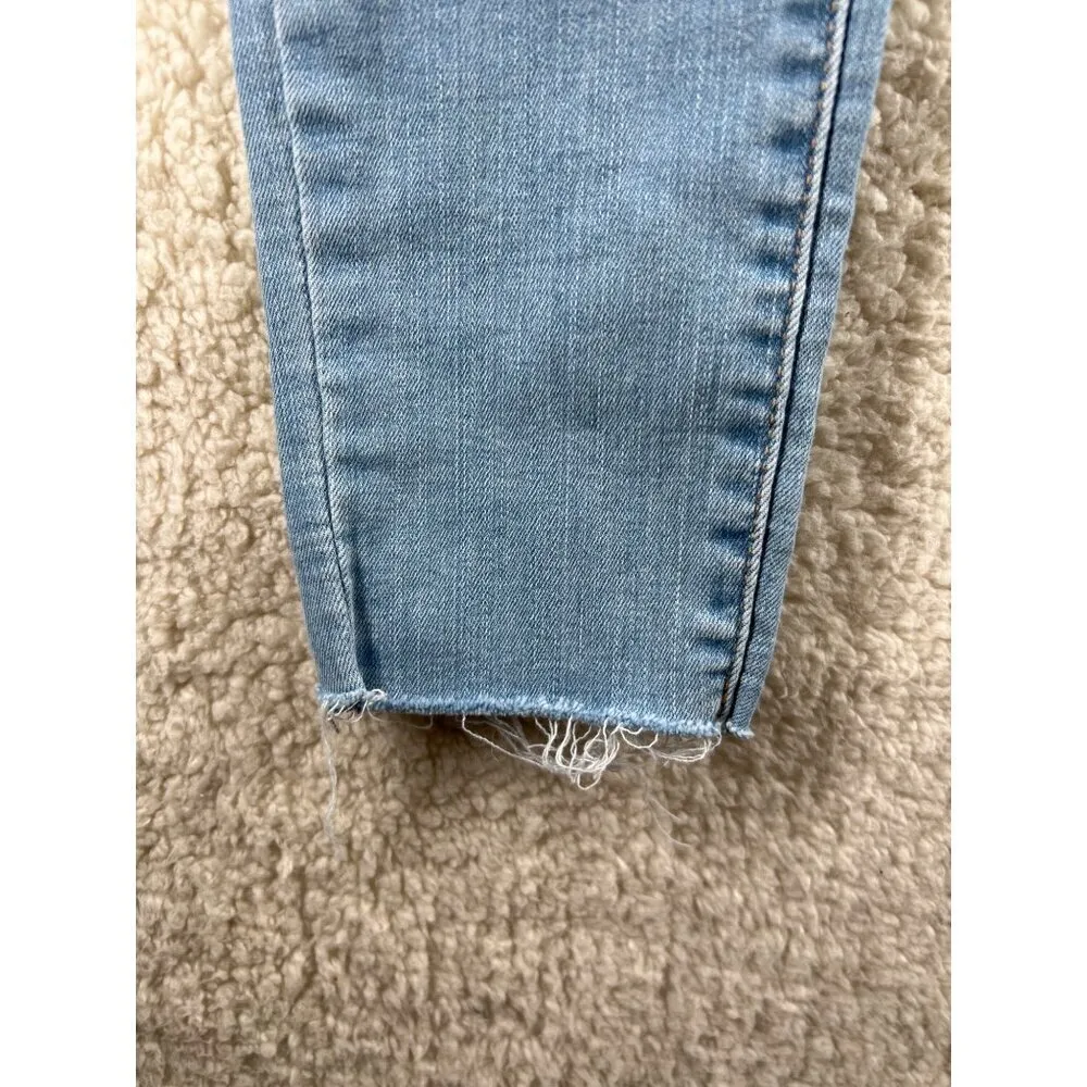 Levis Womens Jeans Size‎ 26 720 High Rise Super Skinny Distressed Stretch Denim - Image 6