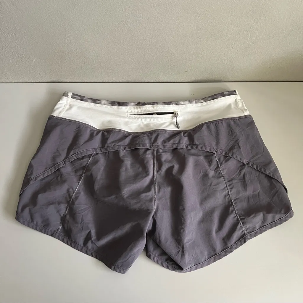 Women’s Lululemon Athletica Turbo Run Shorts Gray 4" Inseam Lined Gym Workout 6 - Image 2