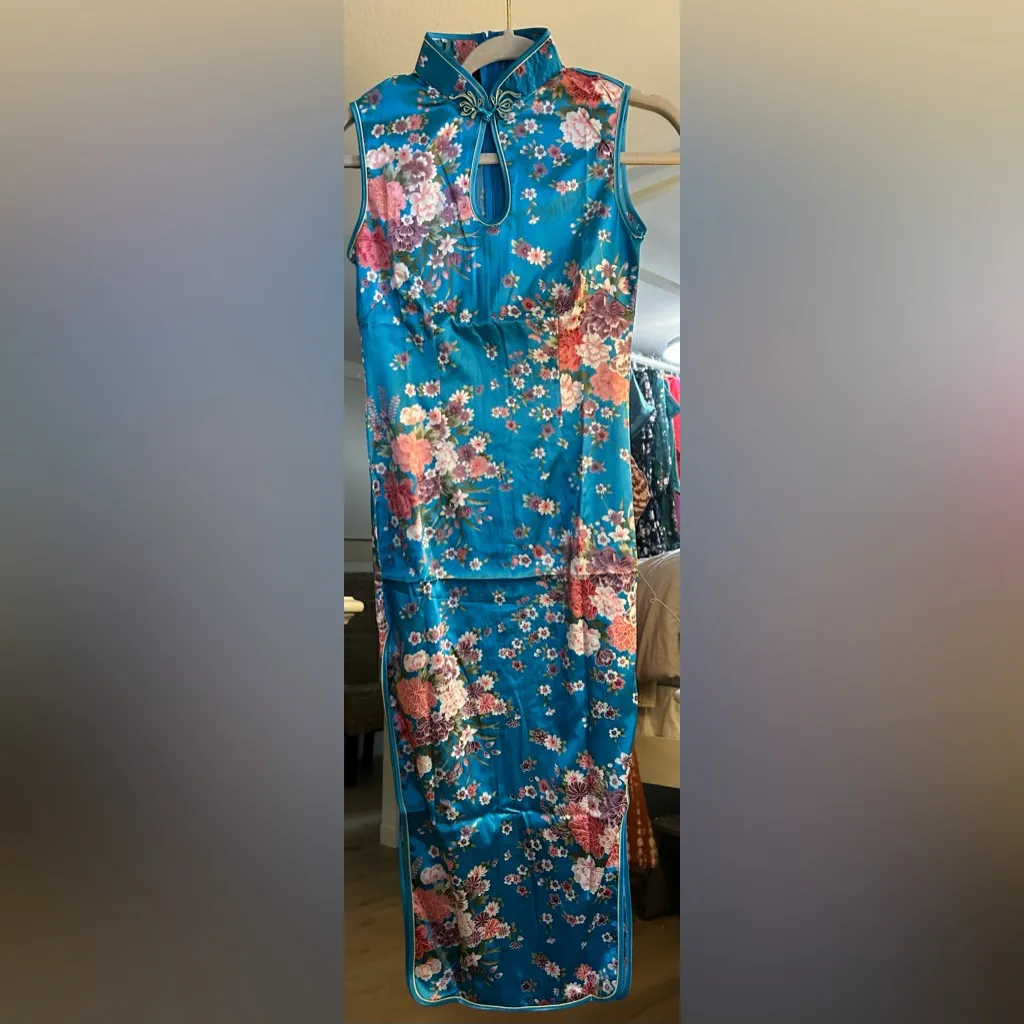 NEW Slim Fit Asian Chinese cheongsam Flower Side Slit Long Dress Embroidery M Blue Size M - Image 4