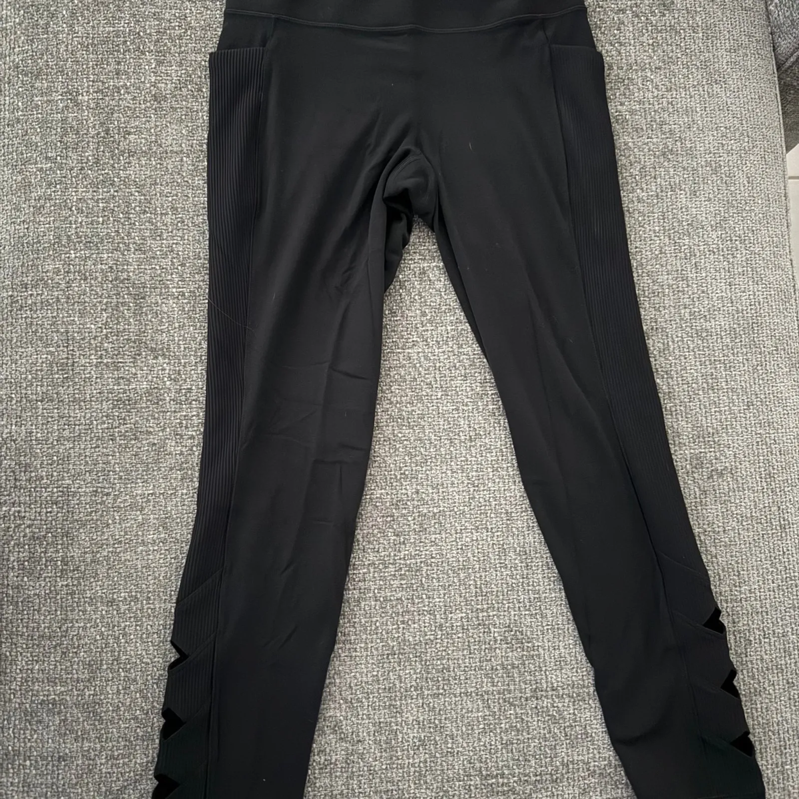 Athleta salutation 7/8 Black Leggings M-Tall - Image 2