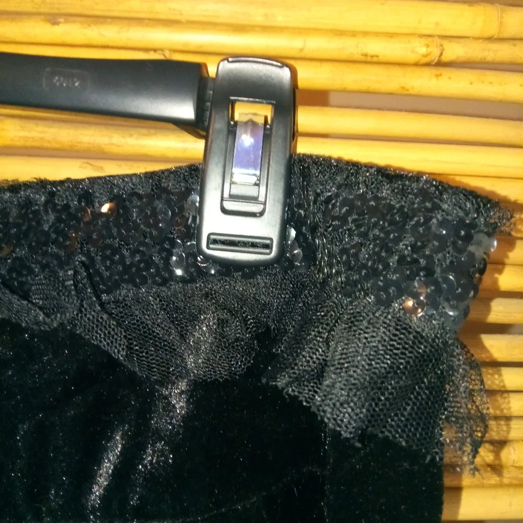 Runway 101 L Vintage Velvet Witchey Whimsey Goth Black Sensational Skirt Size L - Image 2