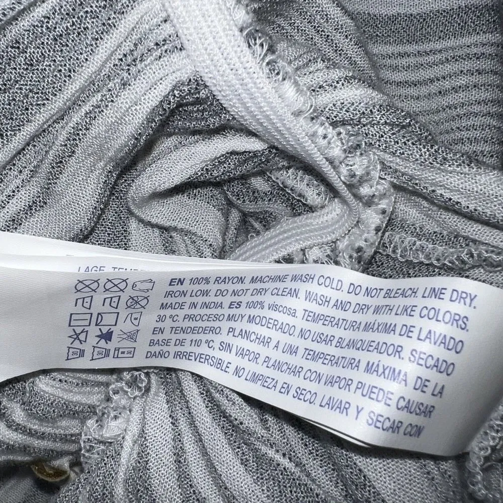 Forever 21 Off The Shoulder Short Dress Womens Size M Gray Cream Striped - Image 8