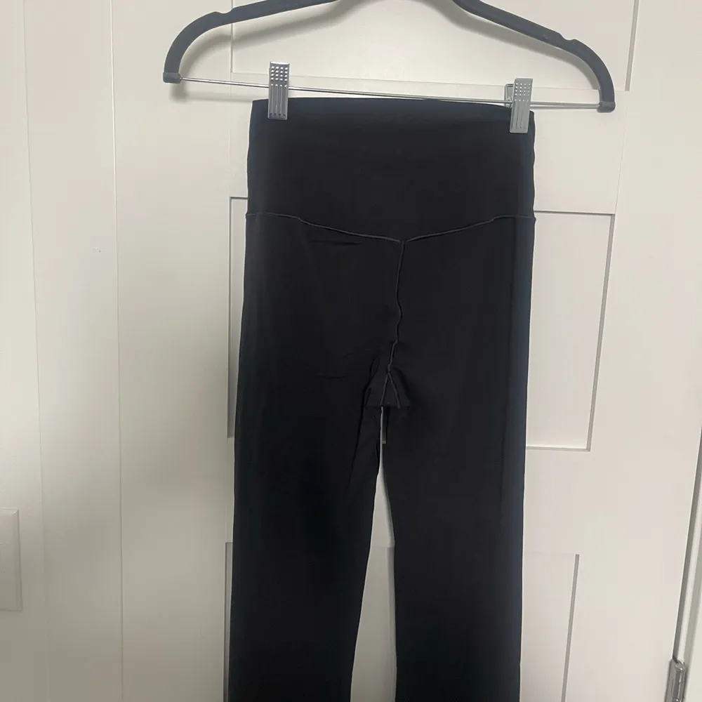 Aerie Offline Flare Slit Leggings - Image 7