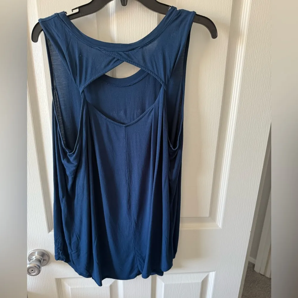 INTERVAL Navy Athletic Top with Distressed Look Size XL Blue - Image 5