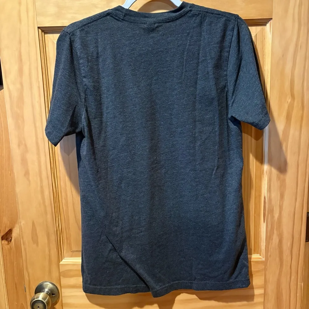 Bella + Canvas “We Solemnly Swear” graphic T-shirt size M - Image 2