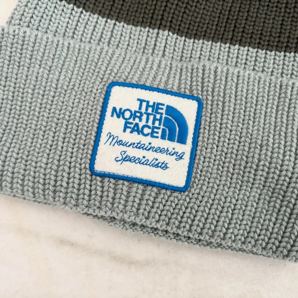 The North Face Heritage Pom Beanie - Image 2
