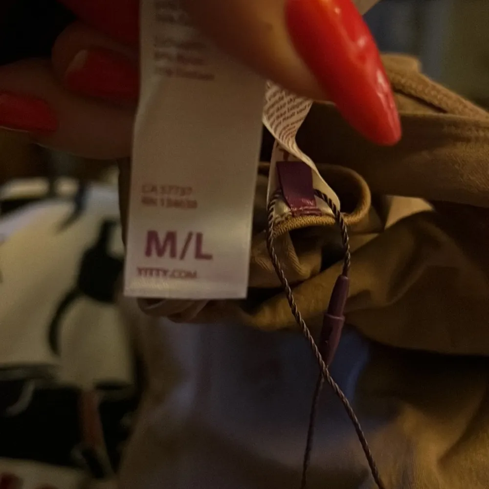 Shapewear Bodysuit Size M - Image 5