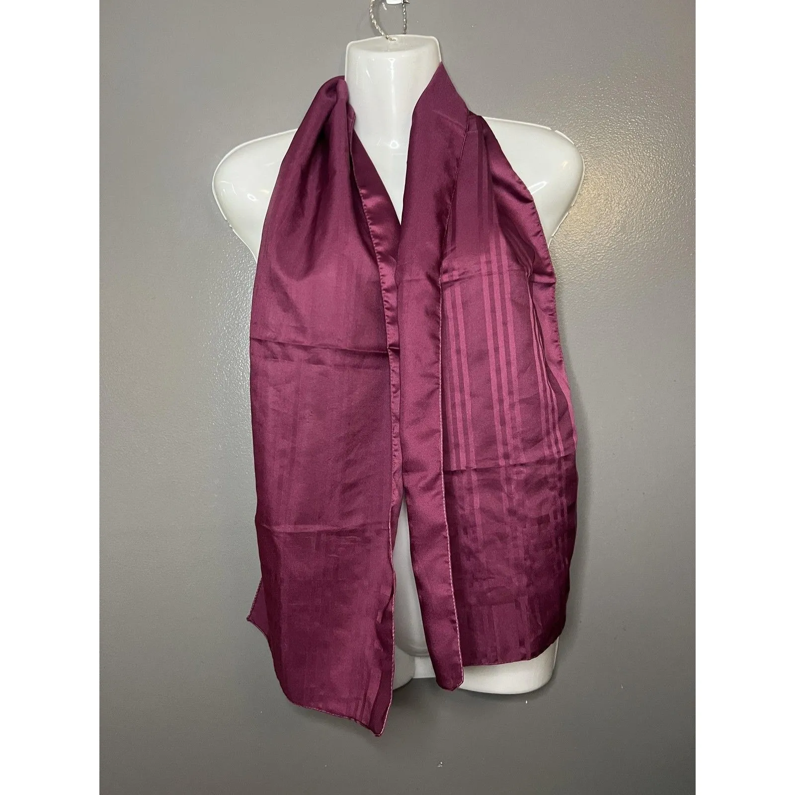 Casual Corner Scarf Womens Burgundy Made In Italy Polyester Oblong Wrap Shawl Red - Image 2