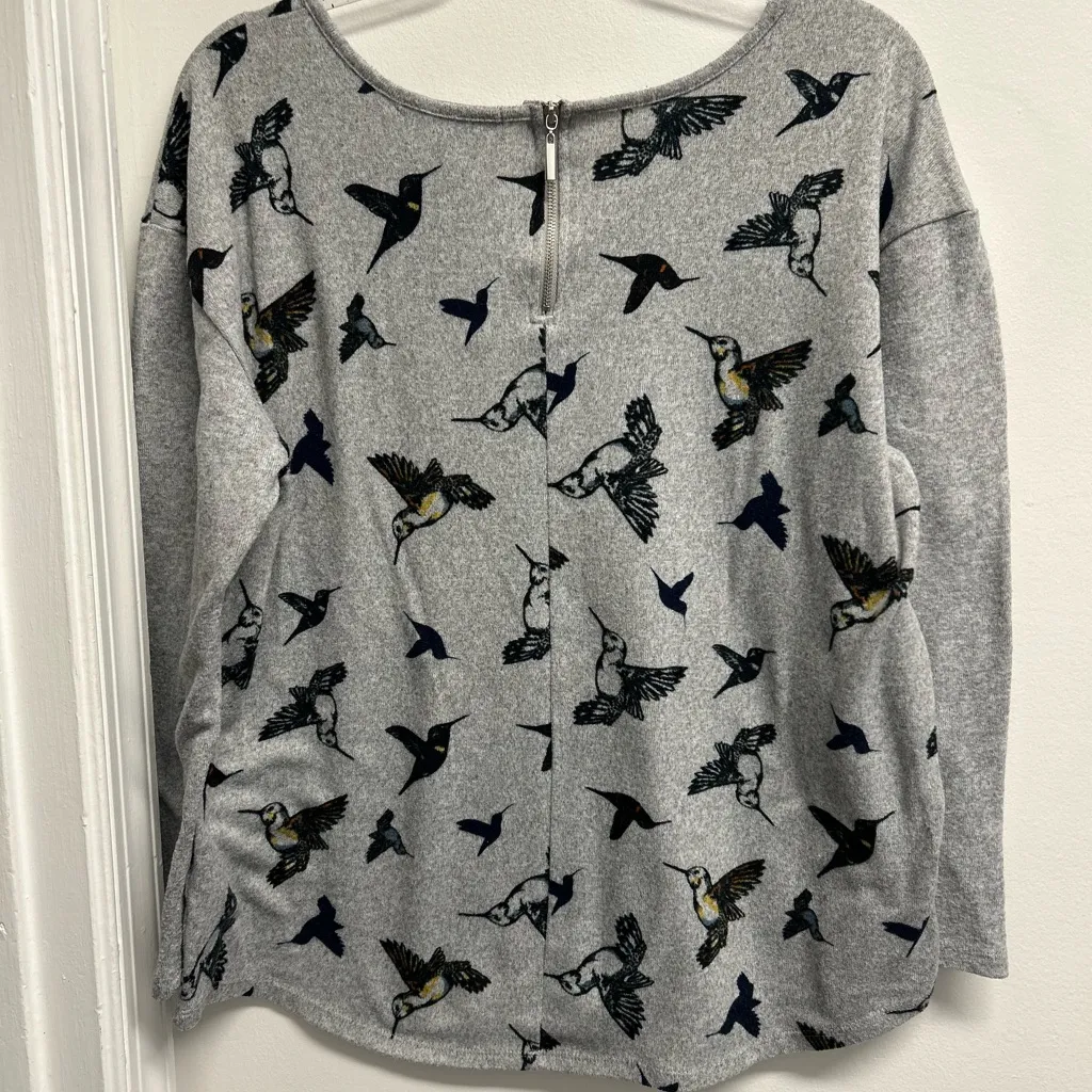 Absolutely Famous Gray Hummingbird Print Sweater - Image 3