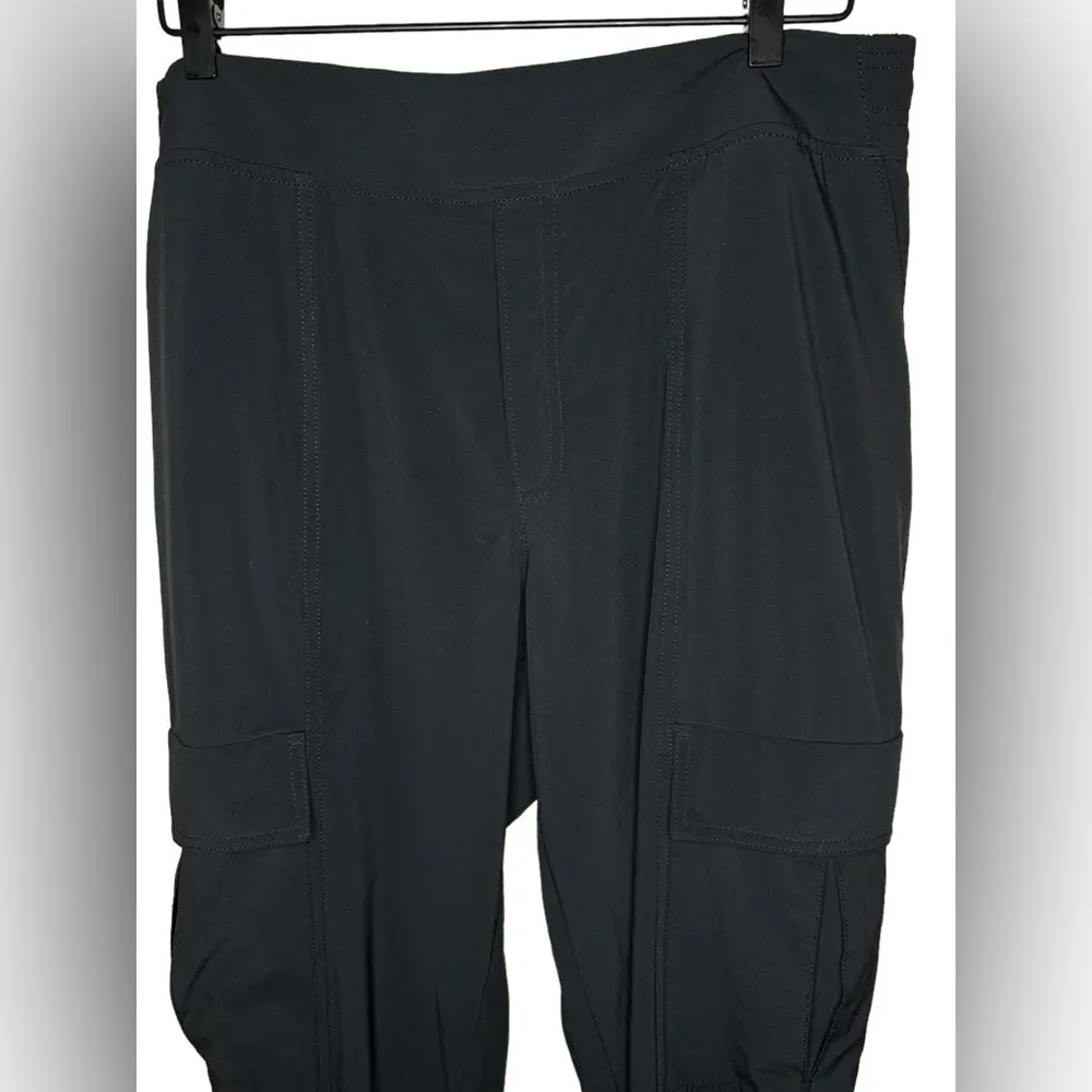 Athleta Chelsea Utility Jogger Size 12 Black - Image 5