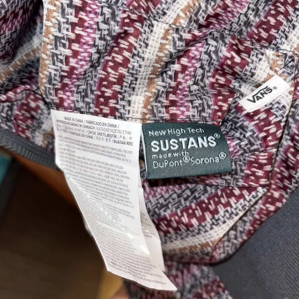 Reversible Varsity Style Bomber / Puffer Jacket - Image 4