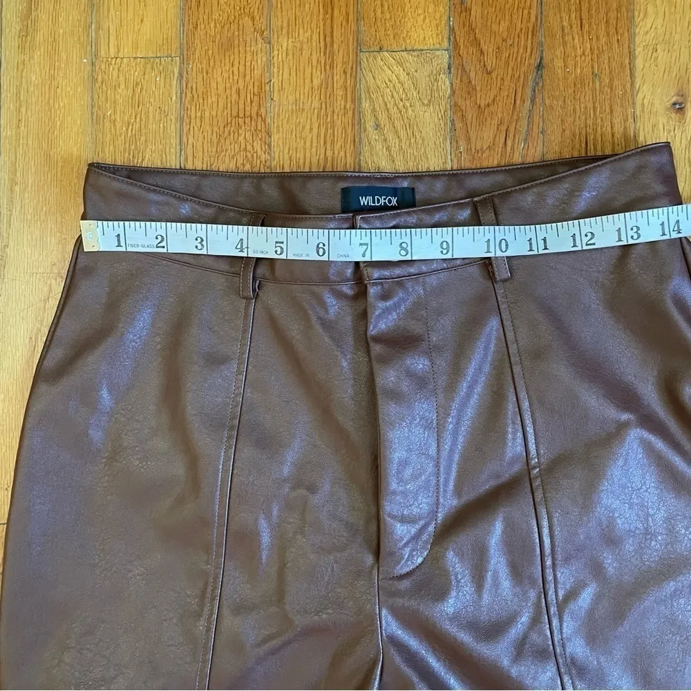 Wildfox Brown Faux Leather Split Hem Crops Size Medium - Image 3