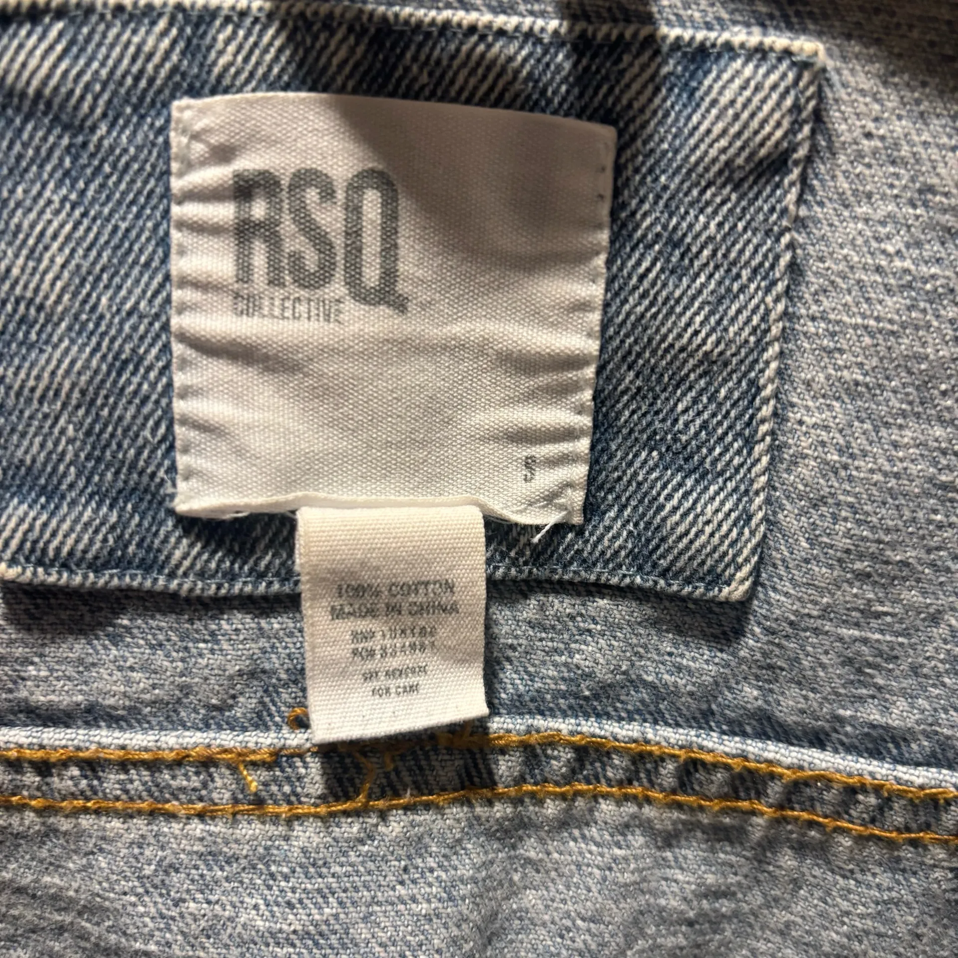 Cropped Jean Jacket - Image 3