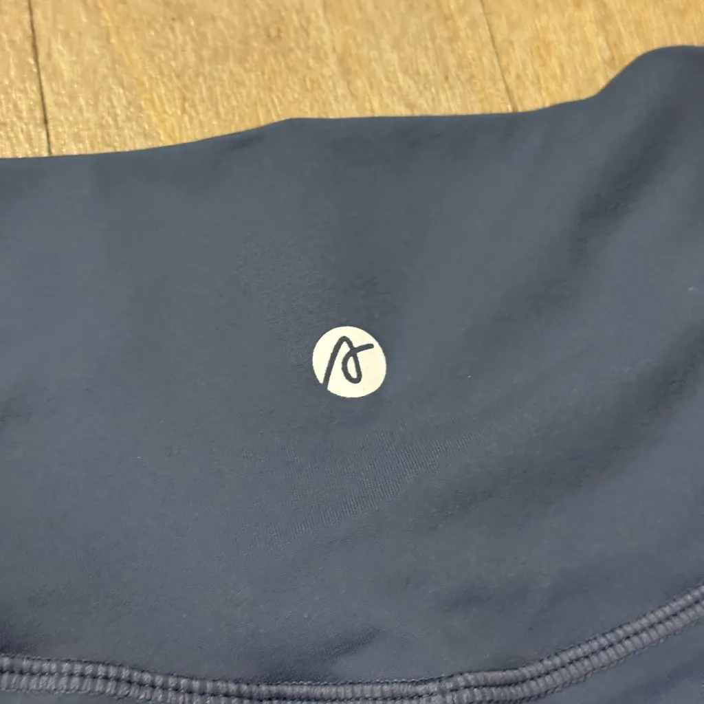 Aybl Navy Biker Shorts Size Small - Image 5