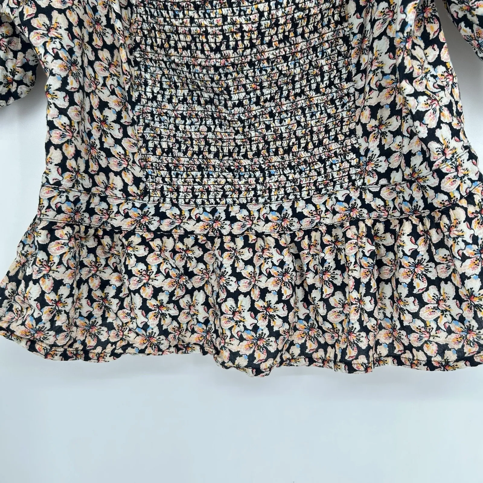 Paige Azul Smocked Ditsy Floral Crop Top Short Puff Sleeves Black Size L - Image 9