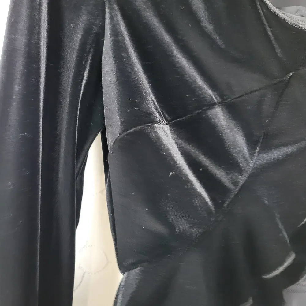 Joseph Ribkoff Womens Veston/Jacket Size 8 Black Velvet Ruffles Crop Long Sleeve - Image 2