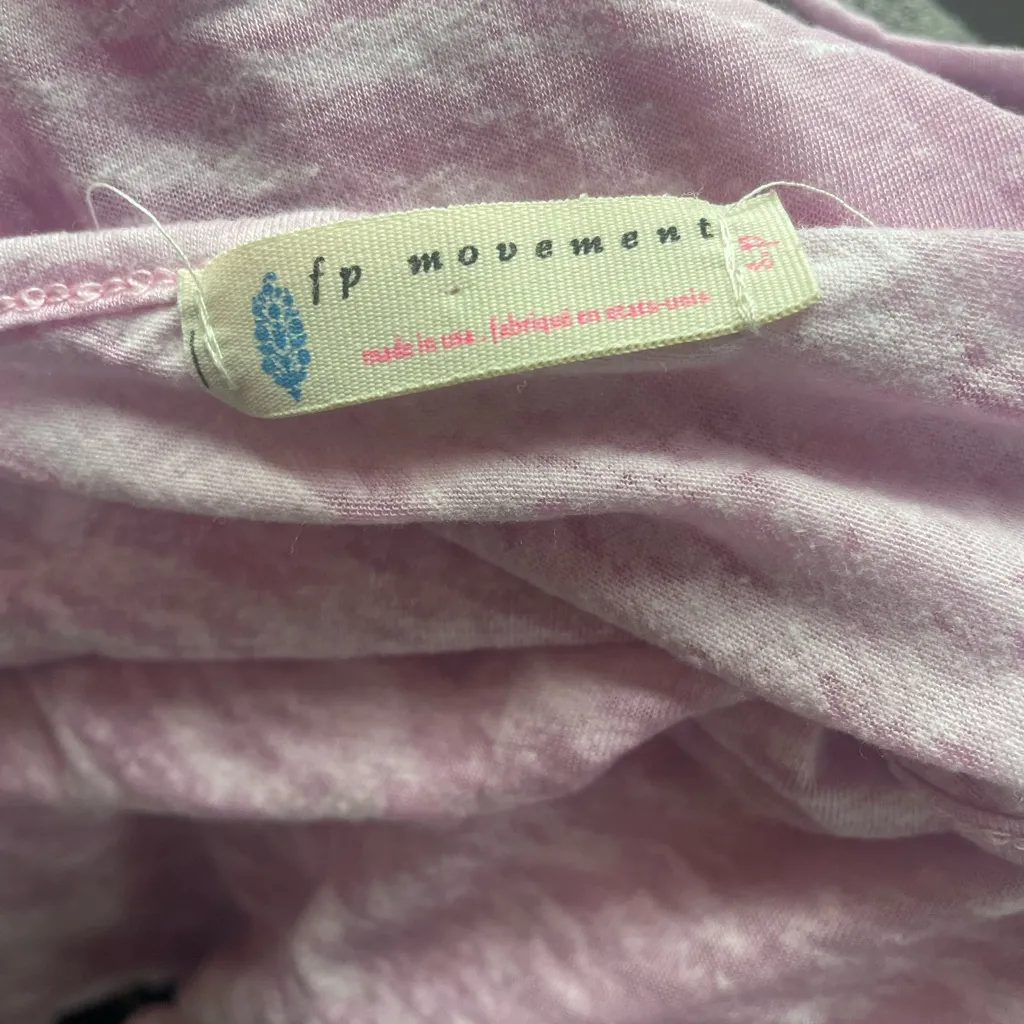 Free People Movement Acid Wash Burn Out Flowy Tank size Small - Image 6