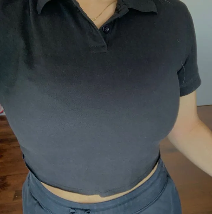 Missguided Cropped polo  top - Image 2