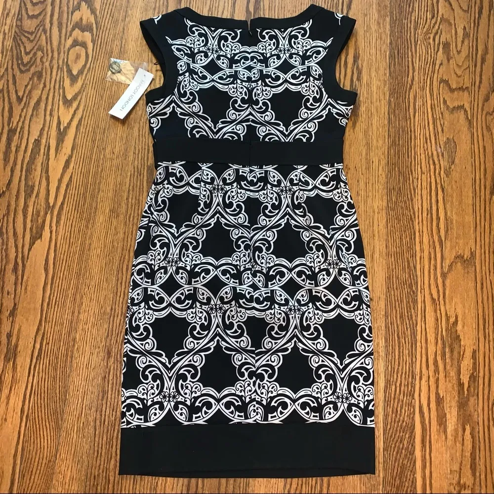 Maggy London Black & White Geometric Print Dress 8 - Image 4