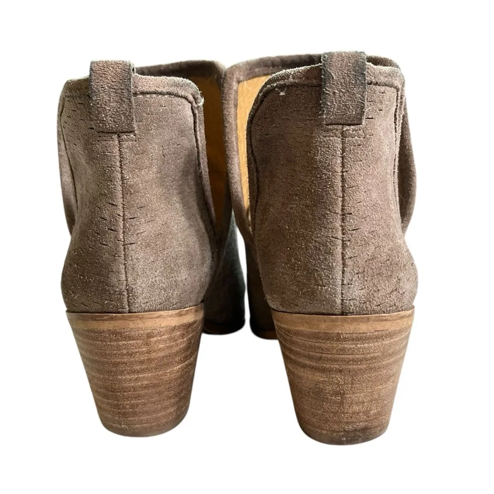 Lucky Brand  Booties Suede Ankle Boot Boho Western Side Slits - Image 4