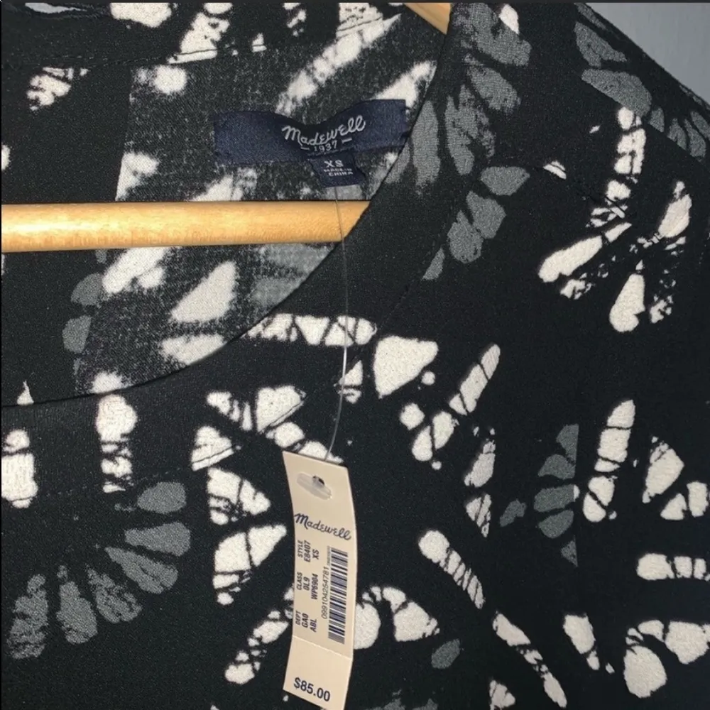 NWT madewell black floral high low top - Image 6