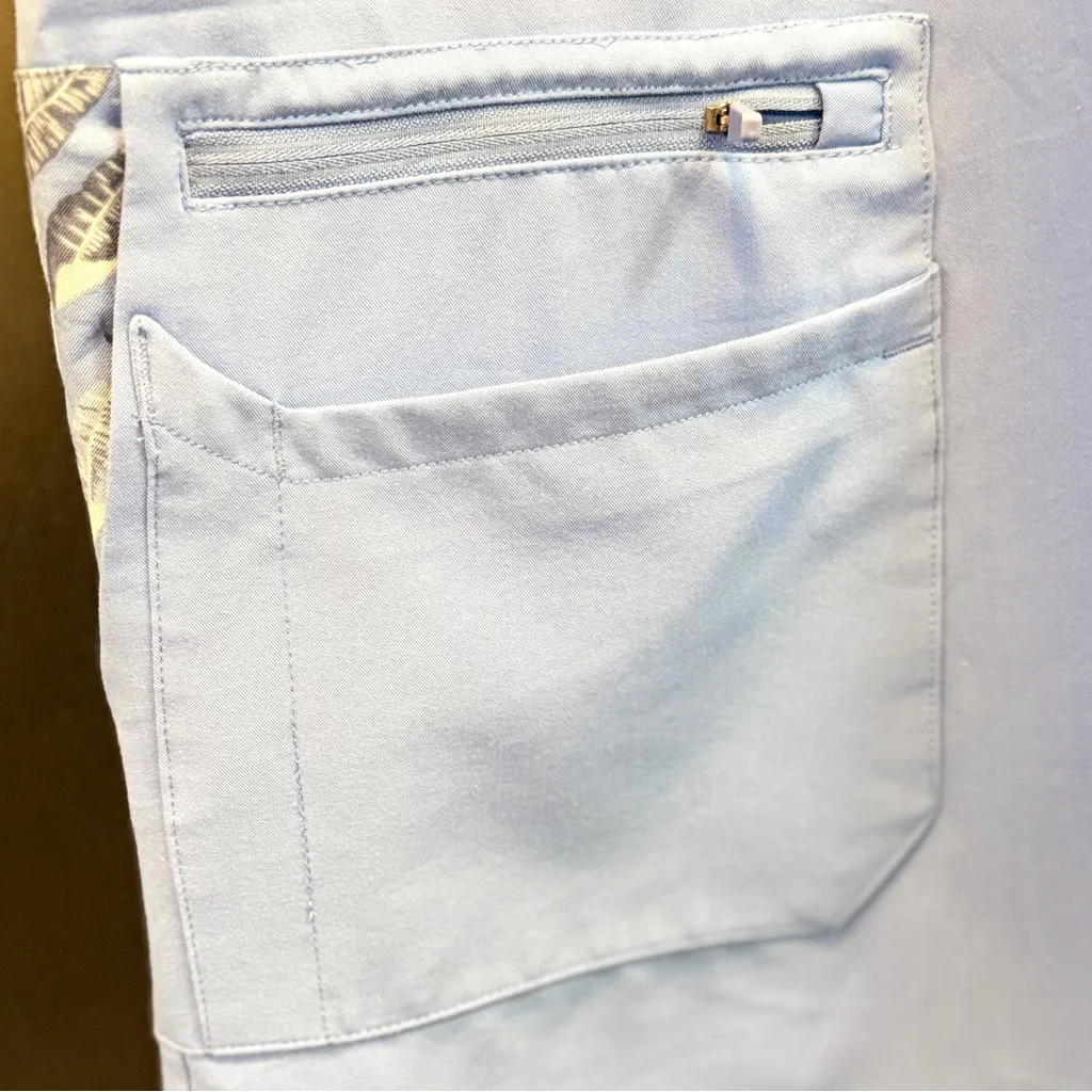 BUNDLE - Figs Women's Accra Short Sleeve Scrub Top in Ceil Blue - Image 6